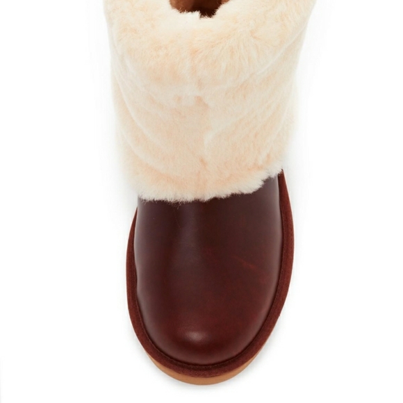 Women's UGG Patten Leather Chestnut size 6 - Picture 8 of 9